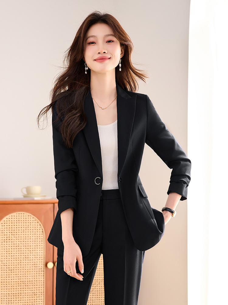 Damen-Anzug-Set: Professionell – High End Women'S Formal Wear Bewertung und Preis